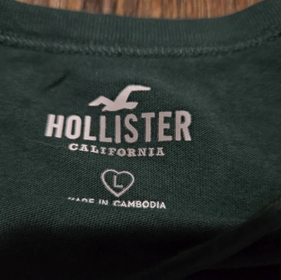 Hollister Forest Green Tee with White Logo - Picture 3 of 9